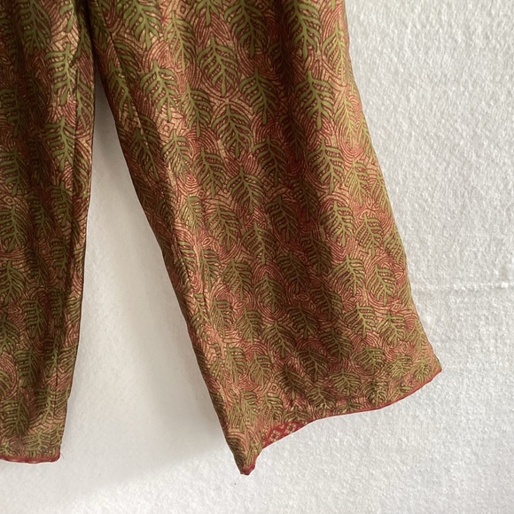 Boho Flowy Wide Leg Elasticized Wide Waistband With Pockets Dharma Imports M/L - Picture 3 of 5